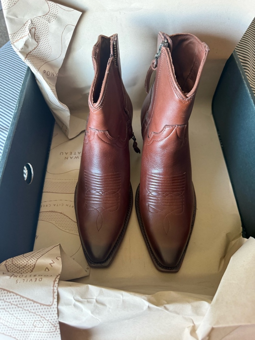 Tecovas ‘The Daisy’ Espresso Zip Ankle Boots
